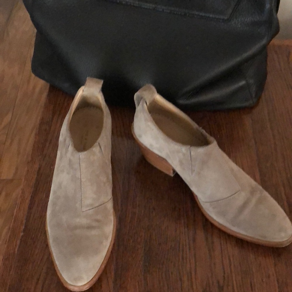 Booties - Picture 4 of 4